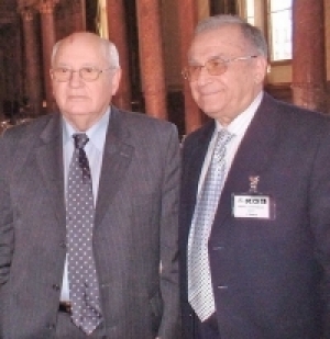 Carpa kaghebista Ion Iliescu povesteste cum a vandut Basarabia URSS-ului lui Gorbaciov