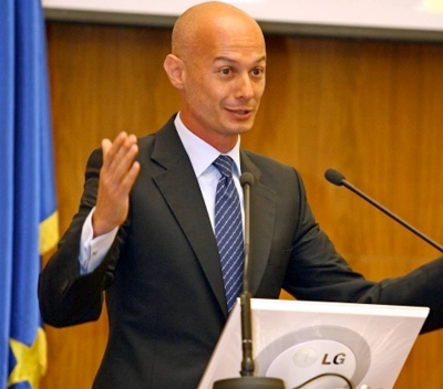 &Icirc;n atenția ANI, a Parchetului și a Alinei Gorghiu: Bogdan Olteanu este incompatibil 