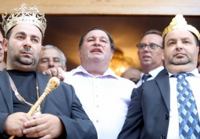 &ldquo;Rom&acirc;nii ie popor de violatori de babe&rdquo; &ndash; dixit &ldquo;regele&rdquo; Dorin Cioabă, copiluțu&rsquo; lui Traian Băsescu 