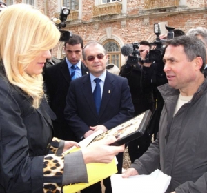 Beneficiar de top al contractelor date de Udrea - &icirc;n topul sponsorilor PSD și USL